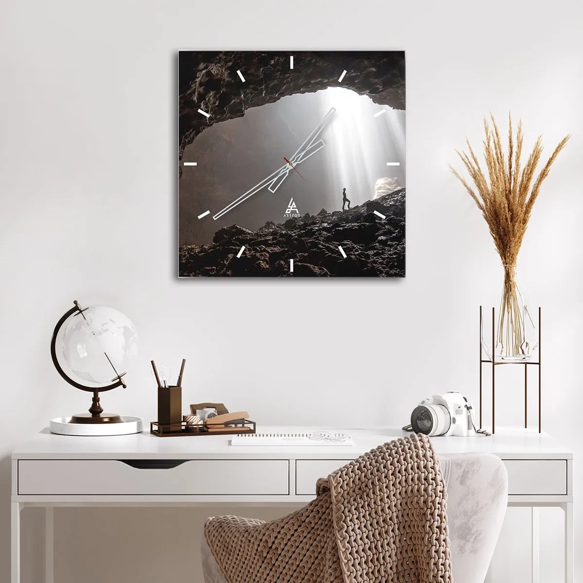 Falióra, Óra - A fényes barlang - 30x30 cm