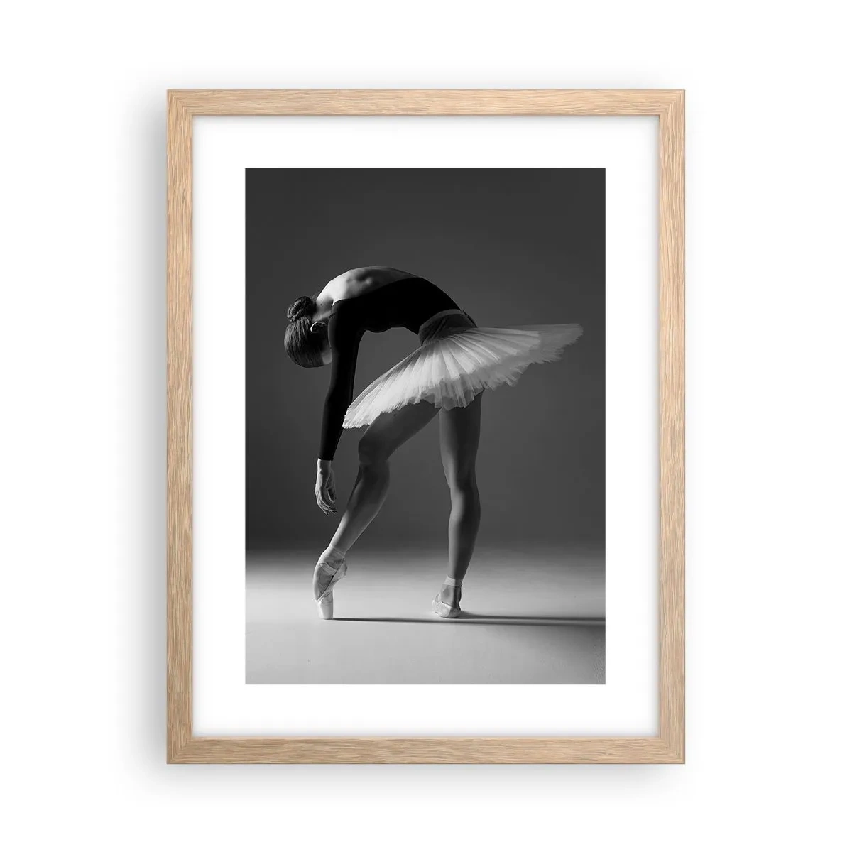 Poszter világos tölgy keretben - Bella balerina - 30x40 cm