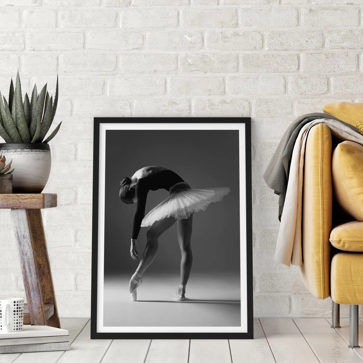 Poszter fehér keretben - Bella balerina - 61x91 cm