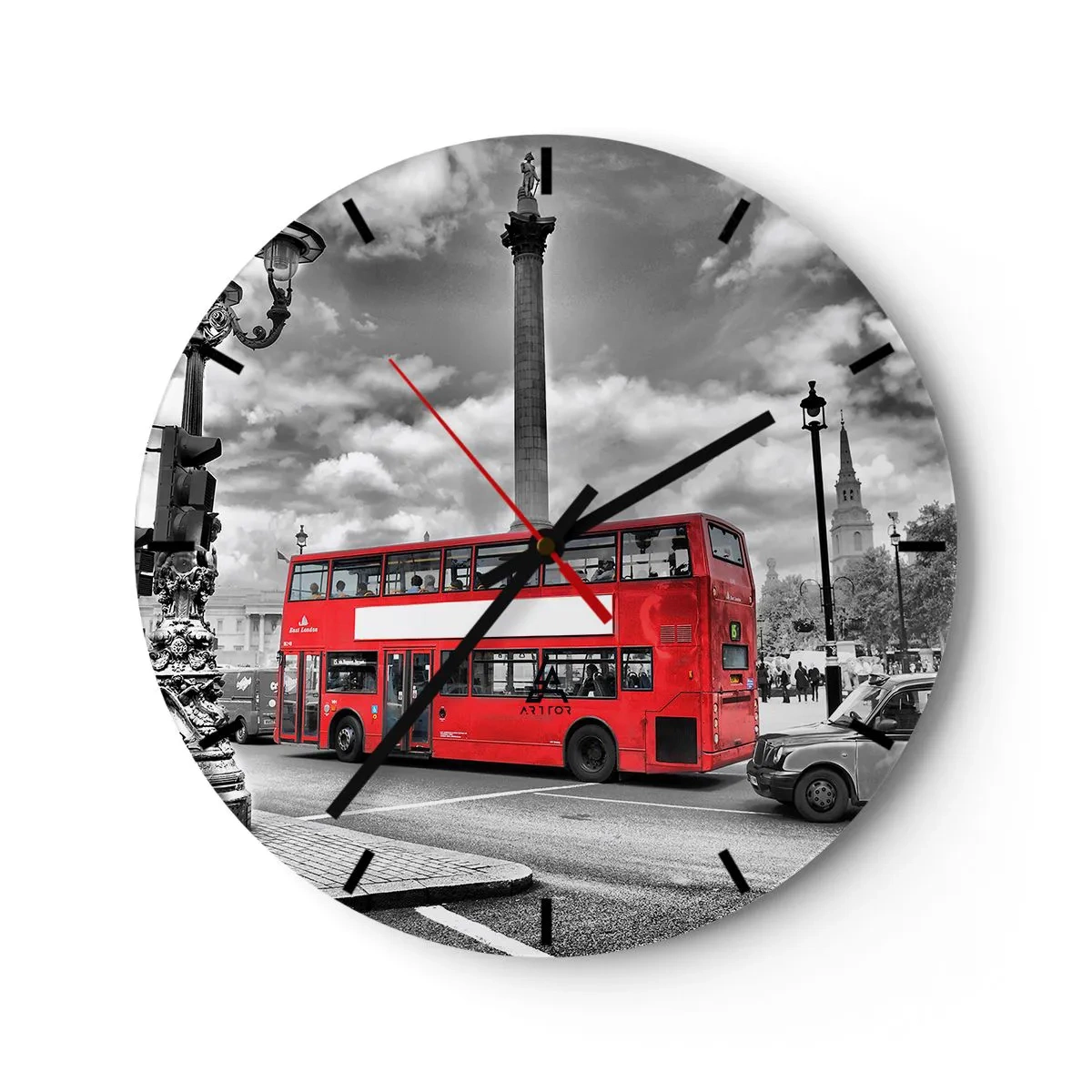 Falióra, Óra - Egy piros emeletes busz London látképének hátterében - 30x30cm - A város igazi vérkeringése - Modern fali dekoráció nappalihoz, konyhához és hálószobához ARTTOR