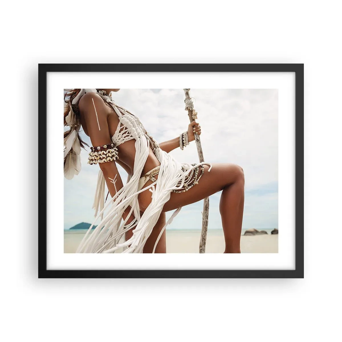 Poszter fehér keretben - A nap papnője - 50x40 cm