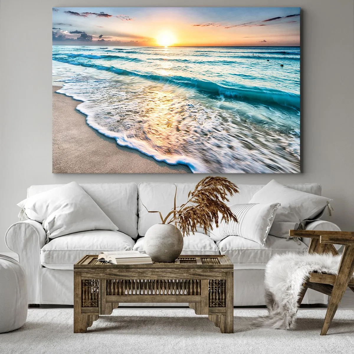Vászonkép - Napfelkelte egy csendes, hullámos tengerpart felett - 70x50cm - Érdemes megnézni - Modern fali dekoráció nappalihoz és hálószobához ARTTOR