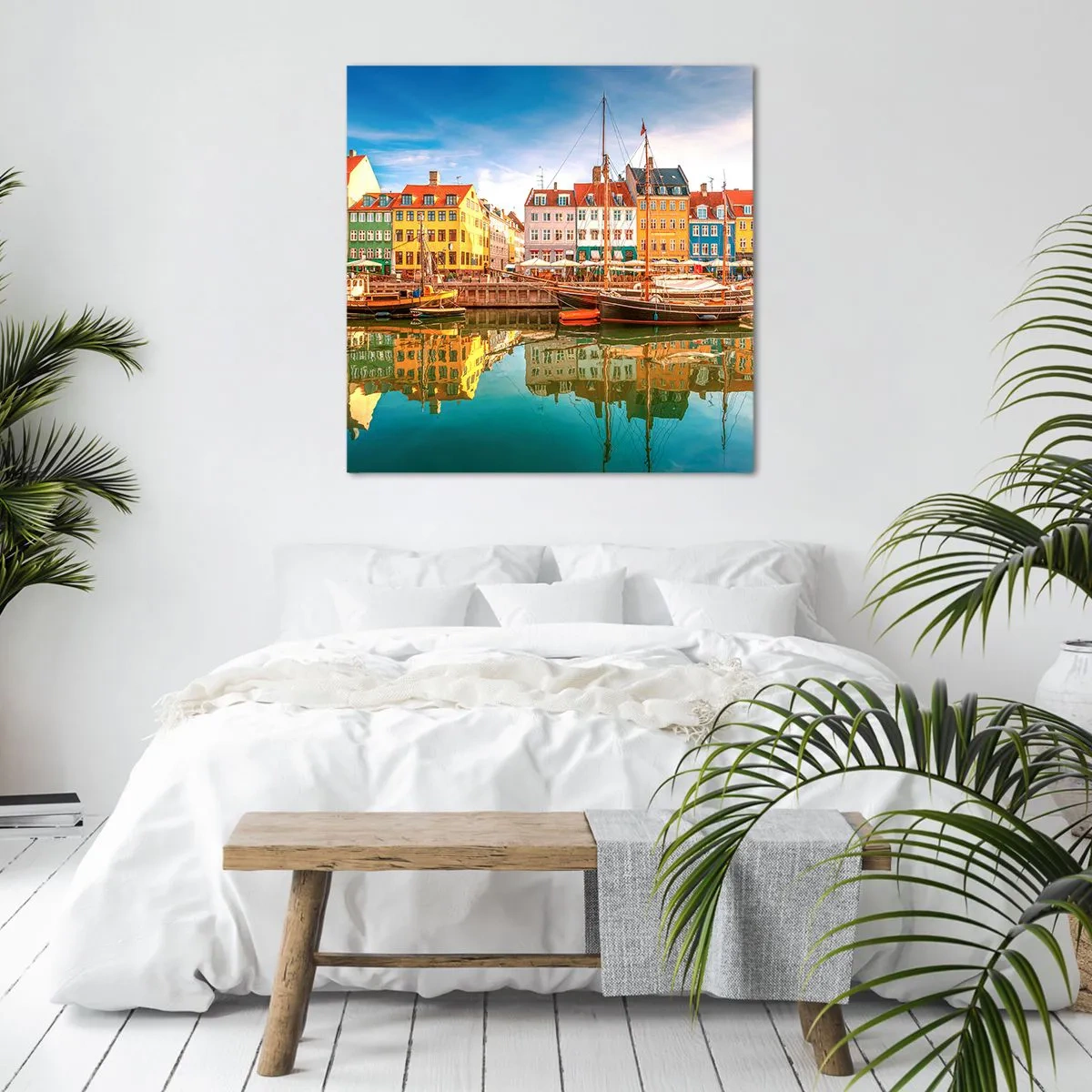 Vászonkép - A tükörsima víz felett - 70x70 cm