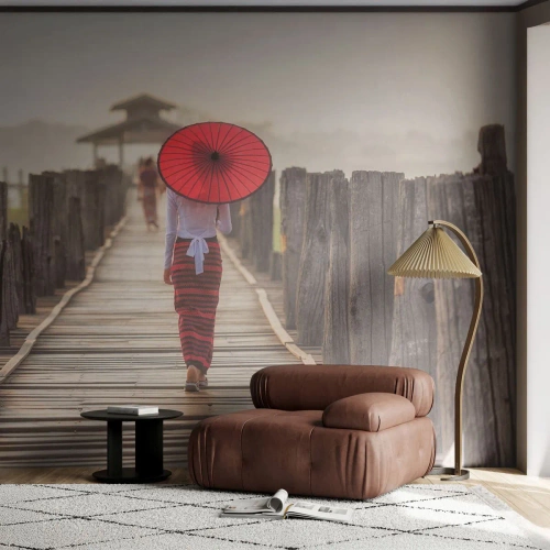 Fotótapéta Premium Sand - A régi hídon - Esernyő, Burma, Fa híd - 250x175 cm