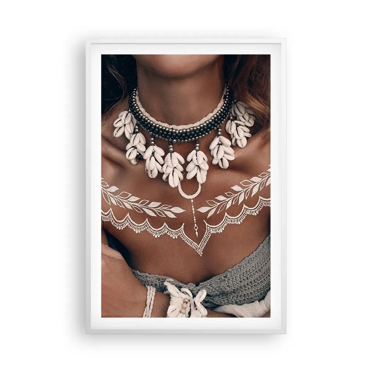 Poszter fekete keretben - Talizmánok, a nőiesség rituáléi - 61x91 cm