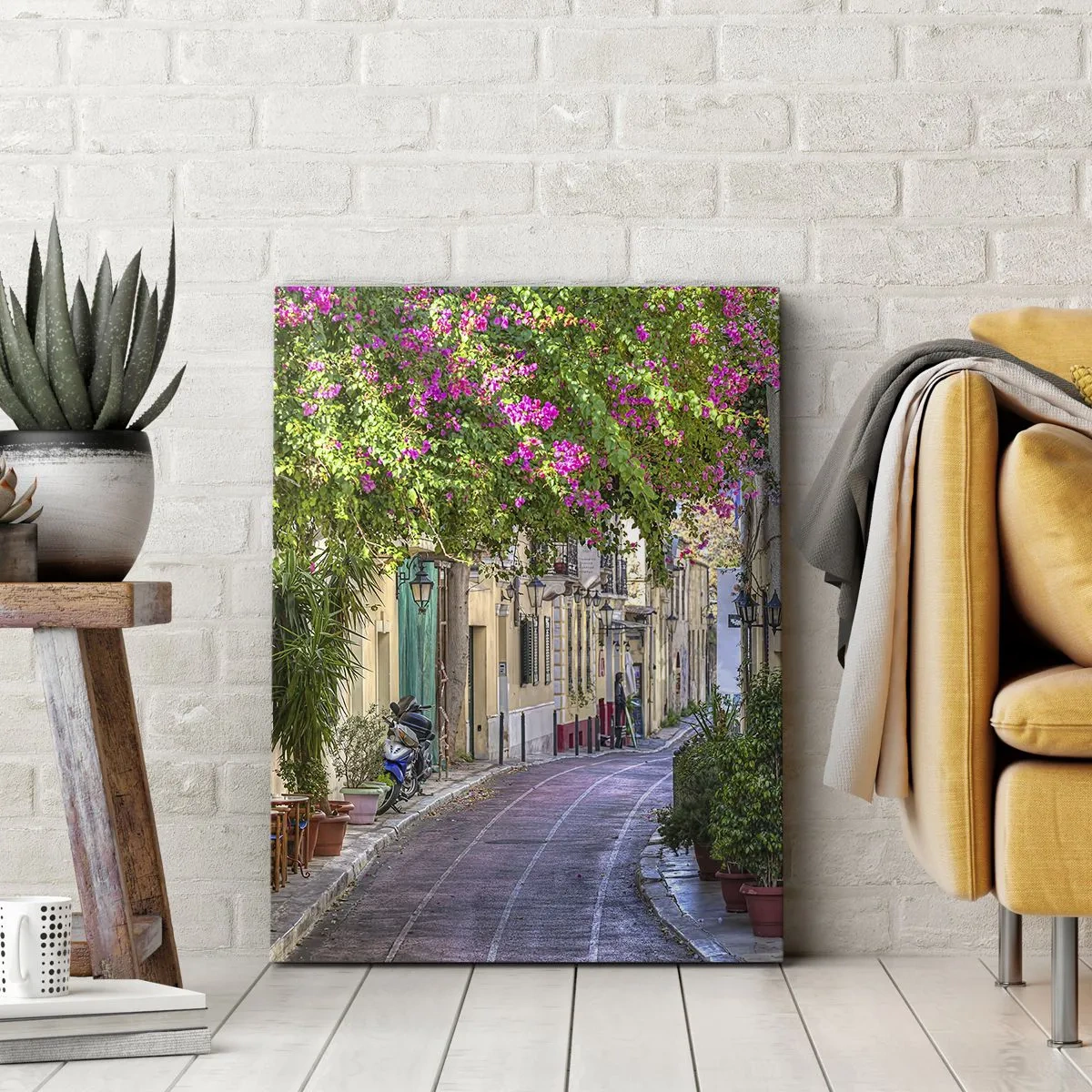 Vászonkép - Virágzó sikátor - 50x70 cm