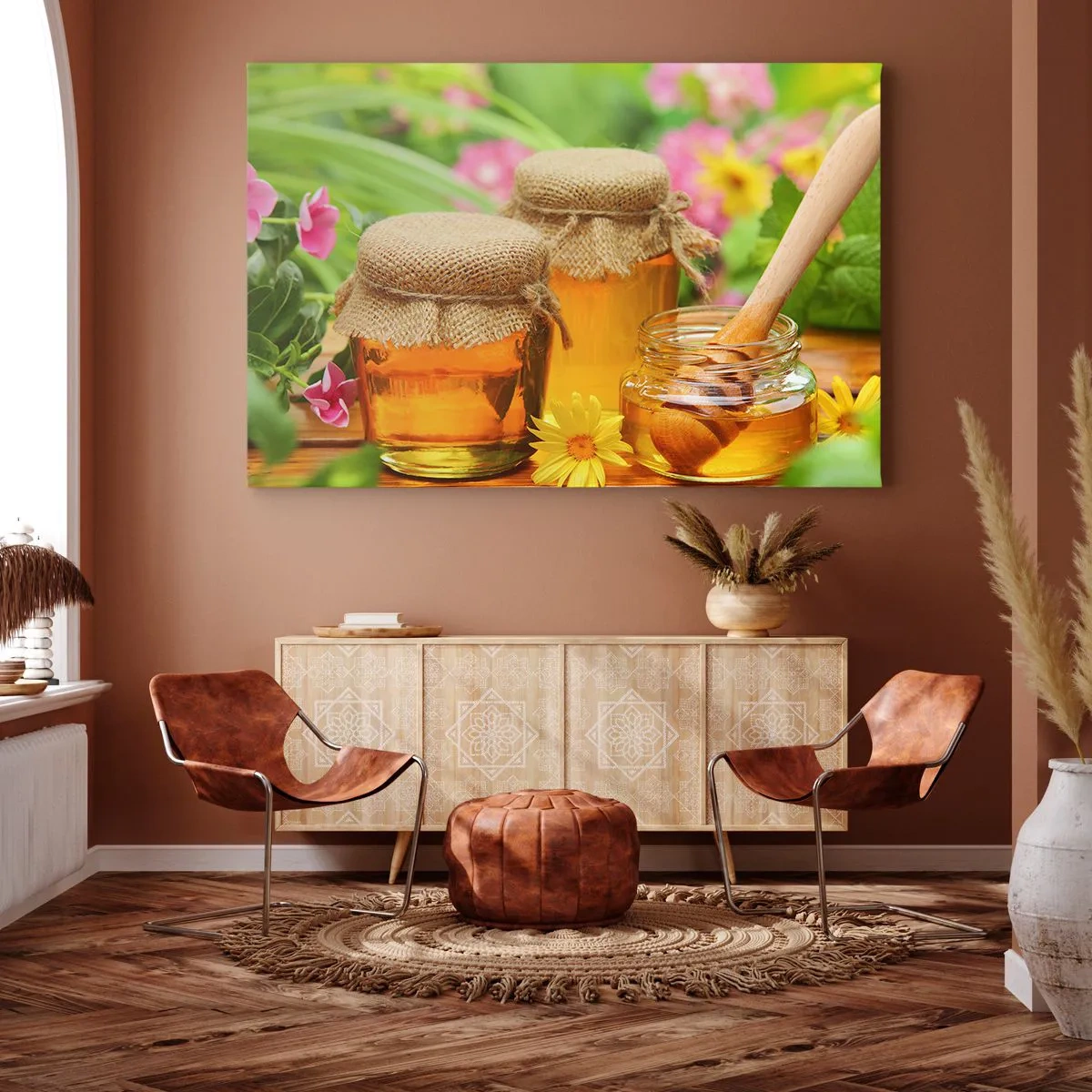 Vászonkép - Mézesüvegek virágokkal a nyári kert hátterében - 70x50cm - Édes és virágos - Modern fali dekoráció nappalihoz és hálószobához ARTTOR