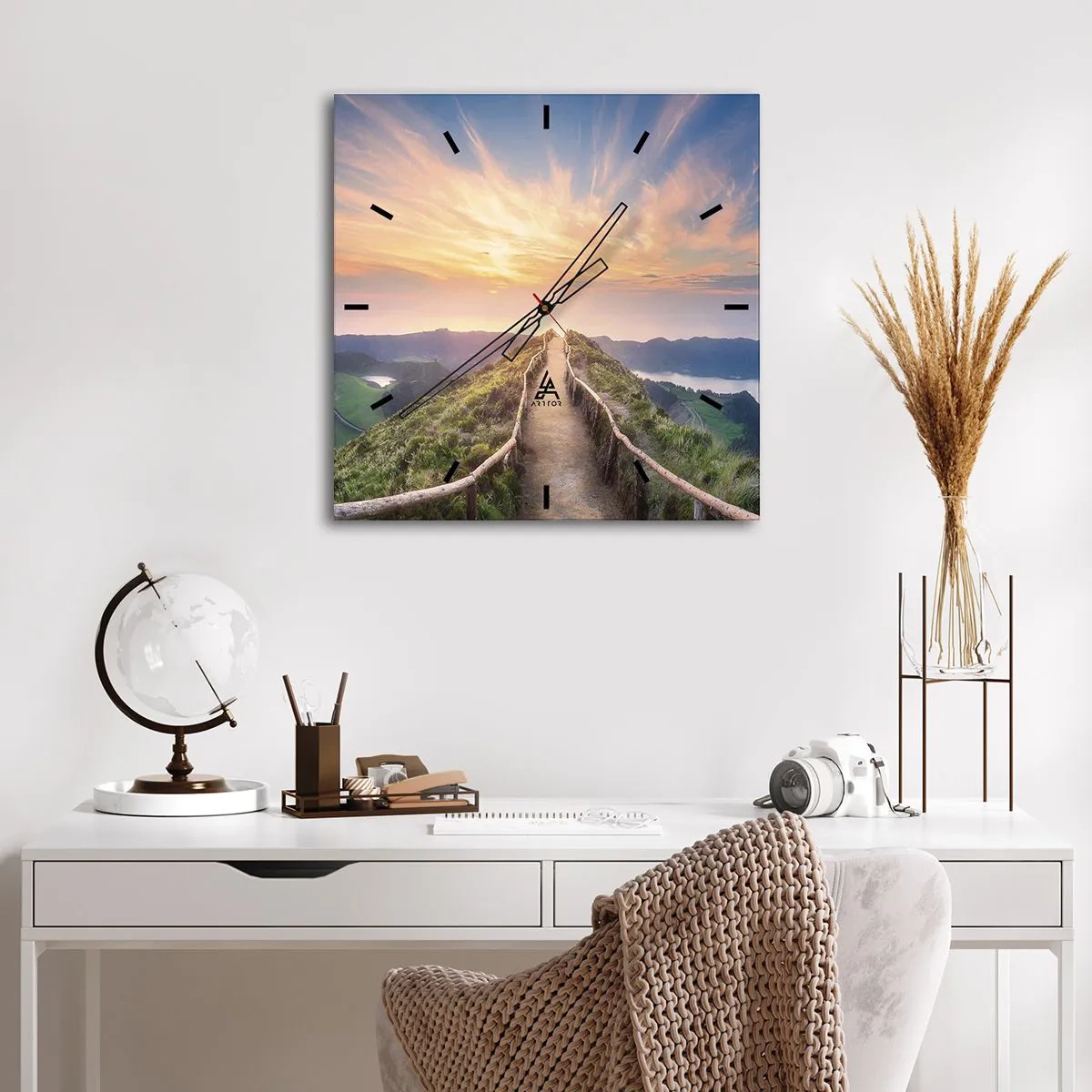 Falióra, Óra - Közel az éghez - 30x30 cm