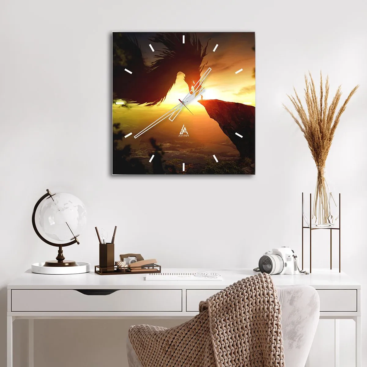 Falióra, Óra - Sárkányölő - 30x30 cm