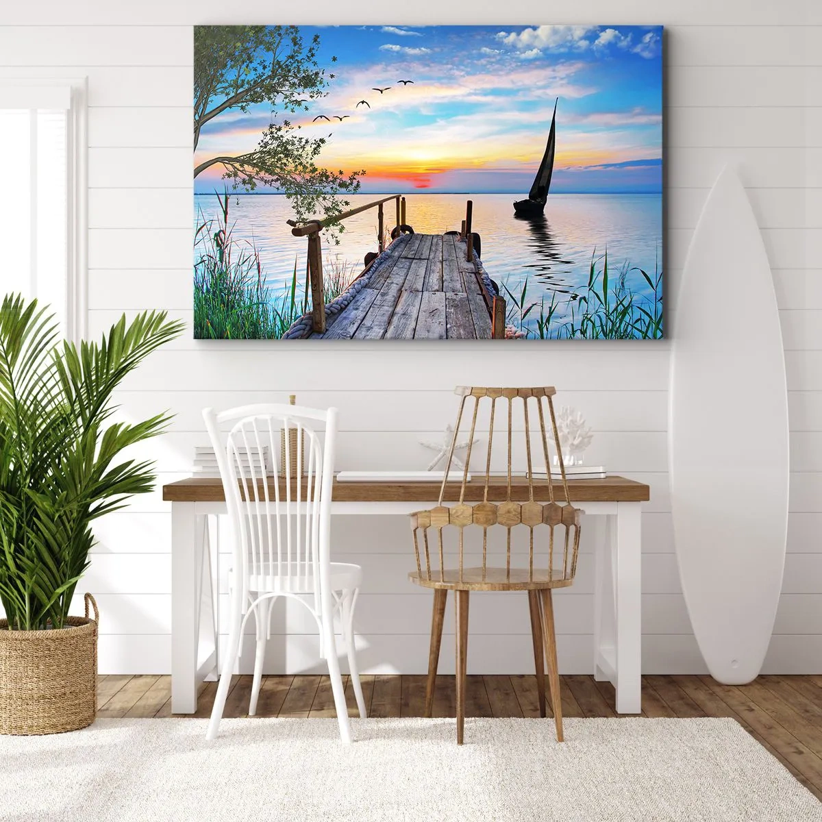 Vászonkép - Tóparti móló hajóval és naplementével - 70x50cm - Kellemes este - Modern fali dekoráció nappalihoz és hálószobához ARTTOR