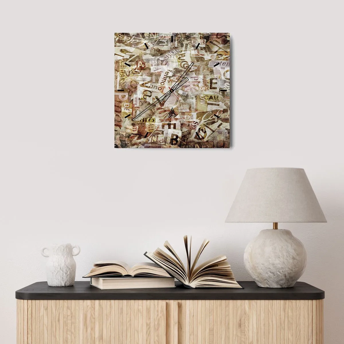 Falióra, Óra - Betűkkel egyesítem a fecsegést - 40x40 cm