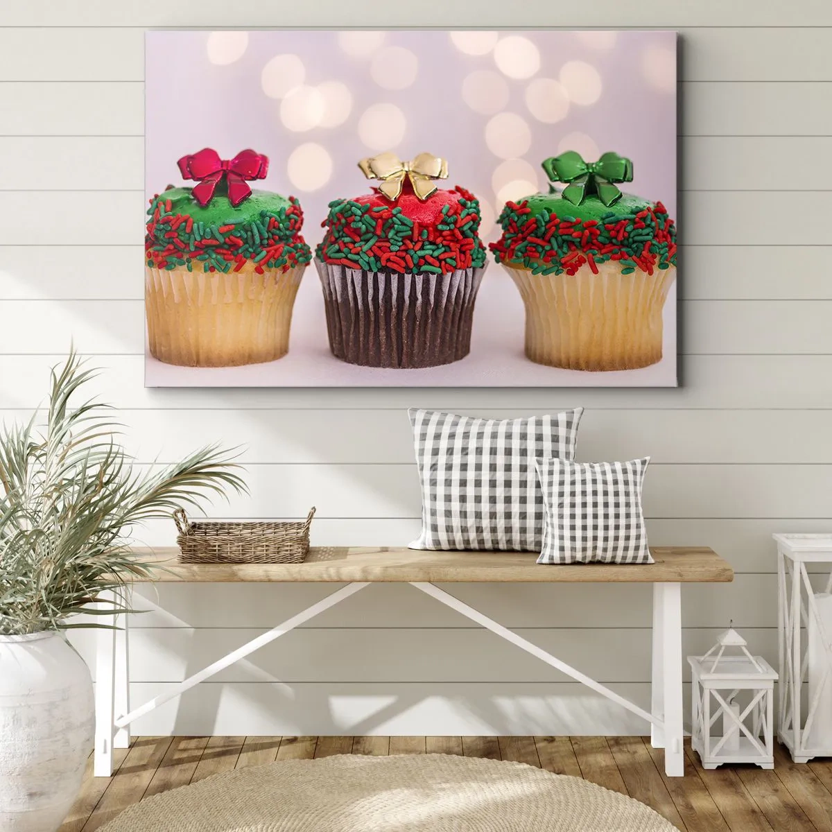 Vászonkép - Karácsonyi cupcakes színes szórócukorral és masnikkal - 70x50cm - Édesség a kokárdáig - Modern fali dekoráció nappalihoz és hálószobához ARTTOR