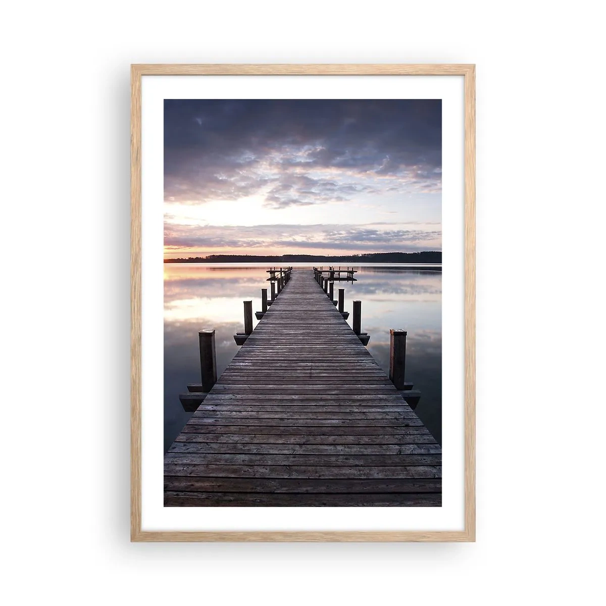 Poszter világos tölgy keretben - Csendes határ a nappal és az éjszaka között - 50x70 cm