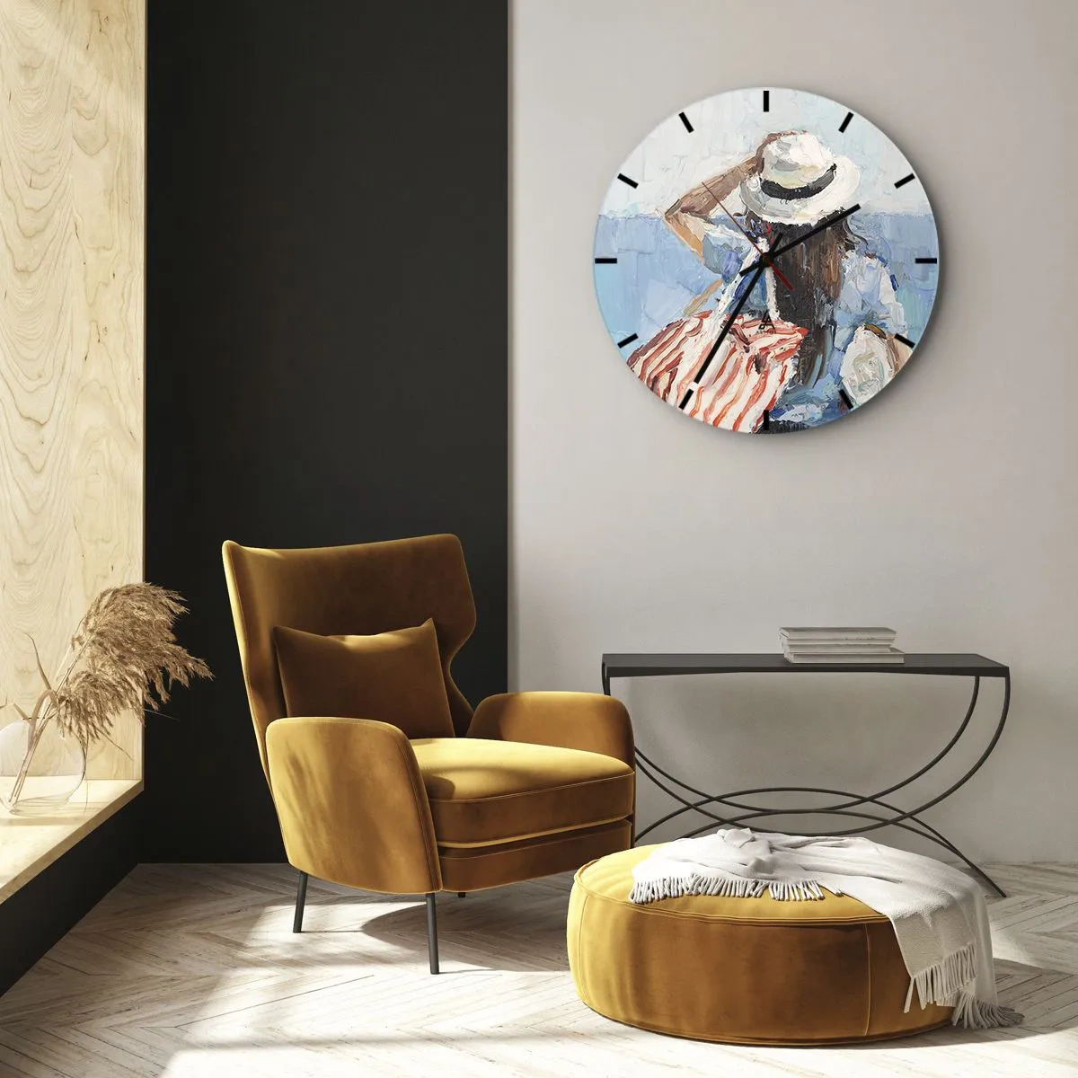 Falióra, Óra - Egy nyári festmény egy kalapban lévő nőről a tengerrel szemben - 30x30cm - Üdvözöljük a nyaraláson - Modern fali dekoráció nappalihoz, konyhához és hálószobához ARTTOR