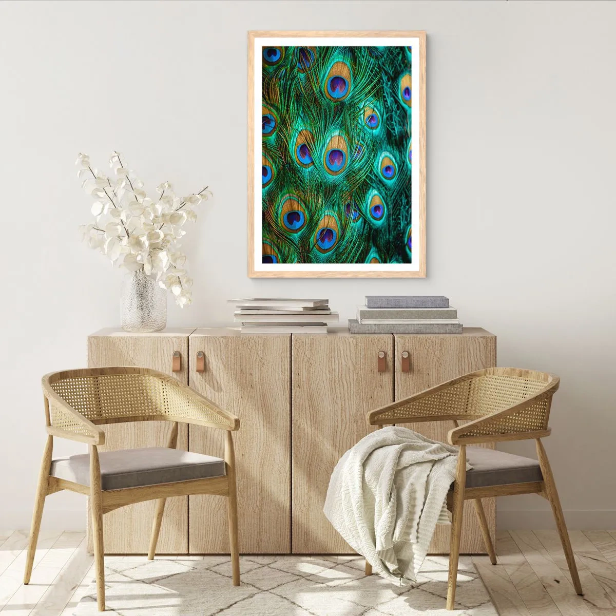 Poszter világos tölgy keretben - Pávaszemű pillantás - 40x50 cm