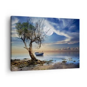 Vászonkép - Egy magányos fa és egy csónak nyugodt vízen telihold alatt. - 70x50cm - Ez a vég vagy a kezdet? - Modern fali dekoráció nappalihoz és hálószobához ARTTOR