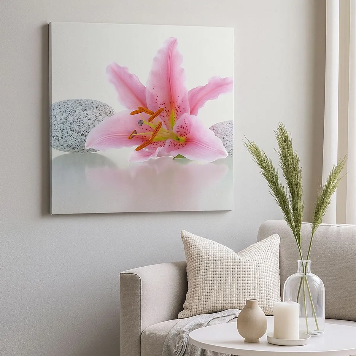 Vászonkép - Egy tanulmány rózsaszín, szürke és fehér színben - 30x30 cm