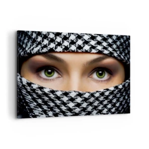 Vászonkép - Egy fátyolos zöld szemű szépség portréja - 100x70 cm