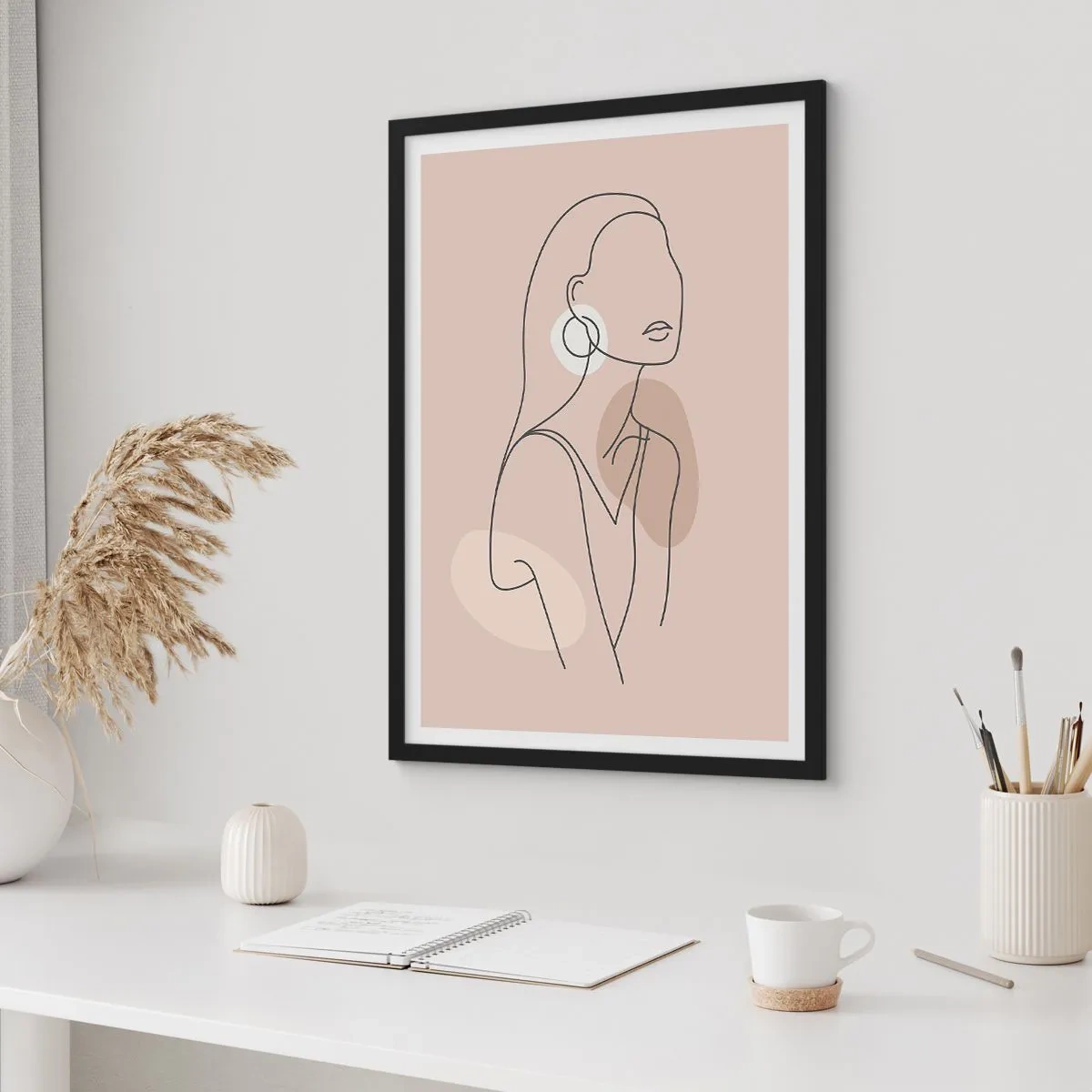 Poszter fehér keretben - Egy minimalista rajz egy nőről pasztell bézs árnyalatokban. - 50x70cm - Leány ikonja - Modern fali dekoráció nappalihoz és hálószobához ARTTOR