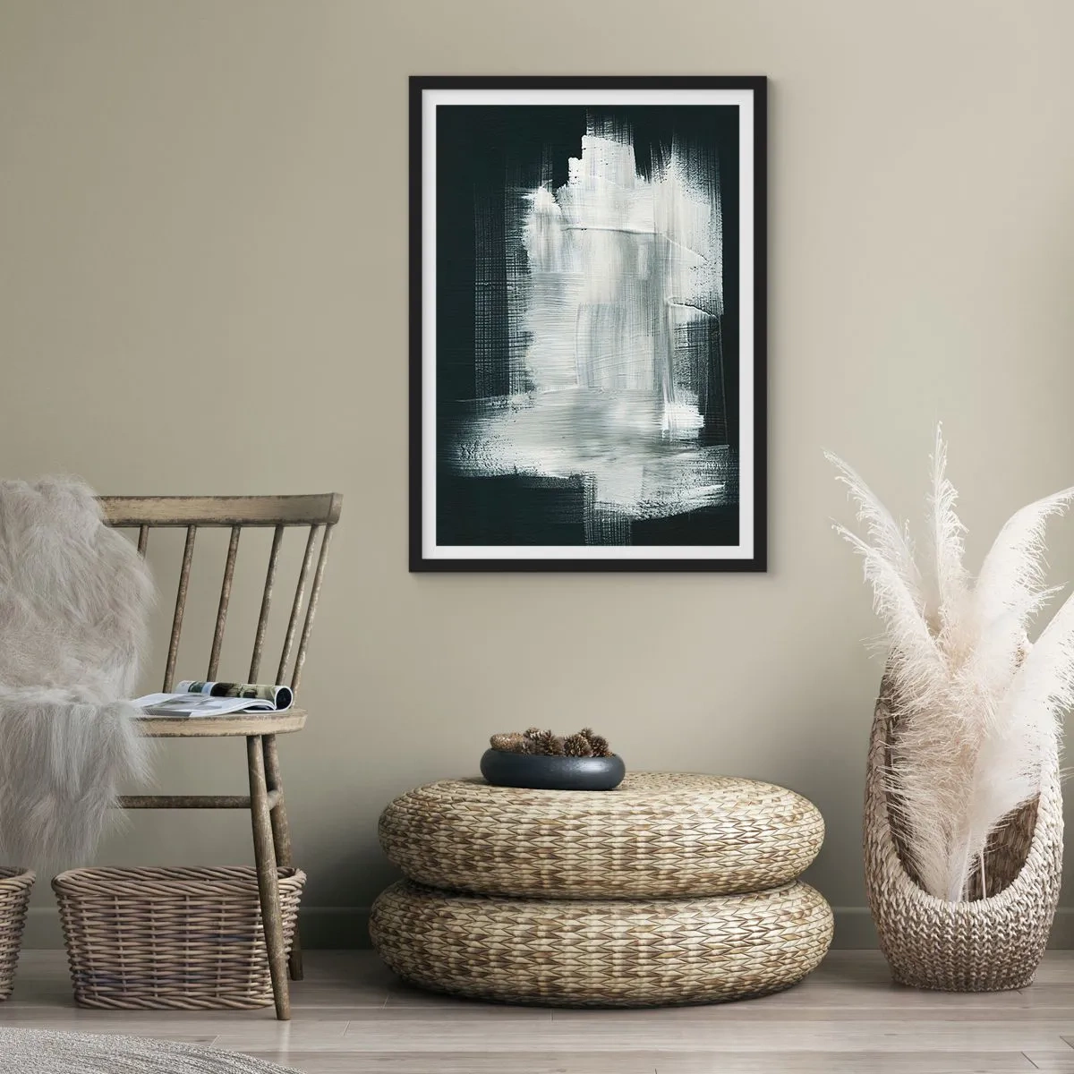 Poszter fehér keretben - Absztrakt kompozíció fehér színben, sötét háttér előtt - 50x70cm - Függőlegből és vízszintből szőtt - Modern fali dekoráció nappalihoz és hálószobához ARTTOR