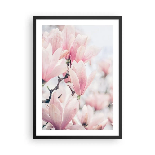 Poszter fehér keretben - Rózsaszín magnóliák visszafogott tavaszi környezetben - 50x70cm - A finomság eszménye - Modern fali dekoráció nappalihoz és hálószobához ARTTOR