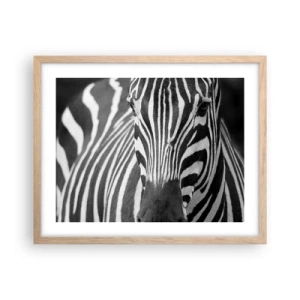 Poszter világos tölgy keretben - A világ fekete-fehér - 50x40 cm