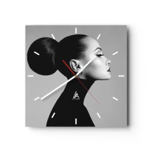 Falióra, Óra - Kortárs Nefretete - 30x30 cm