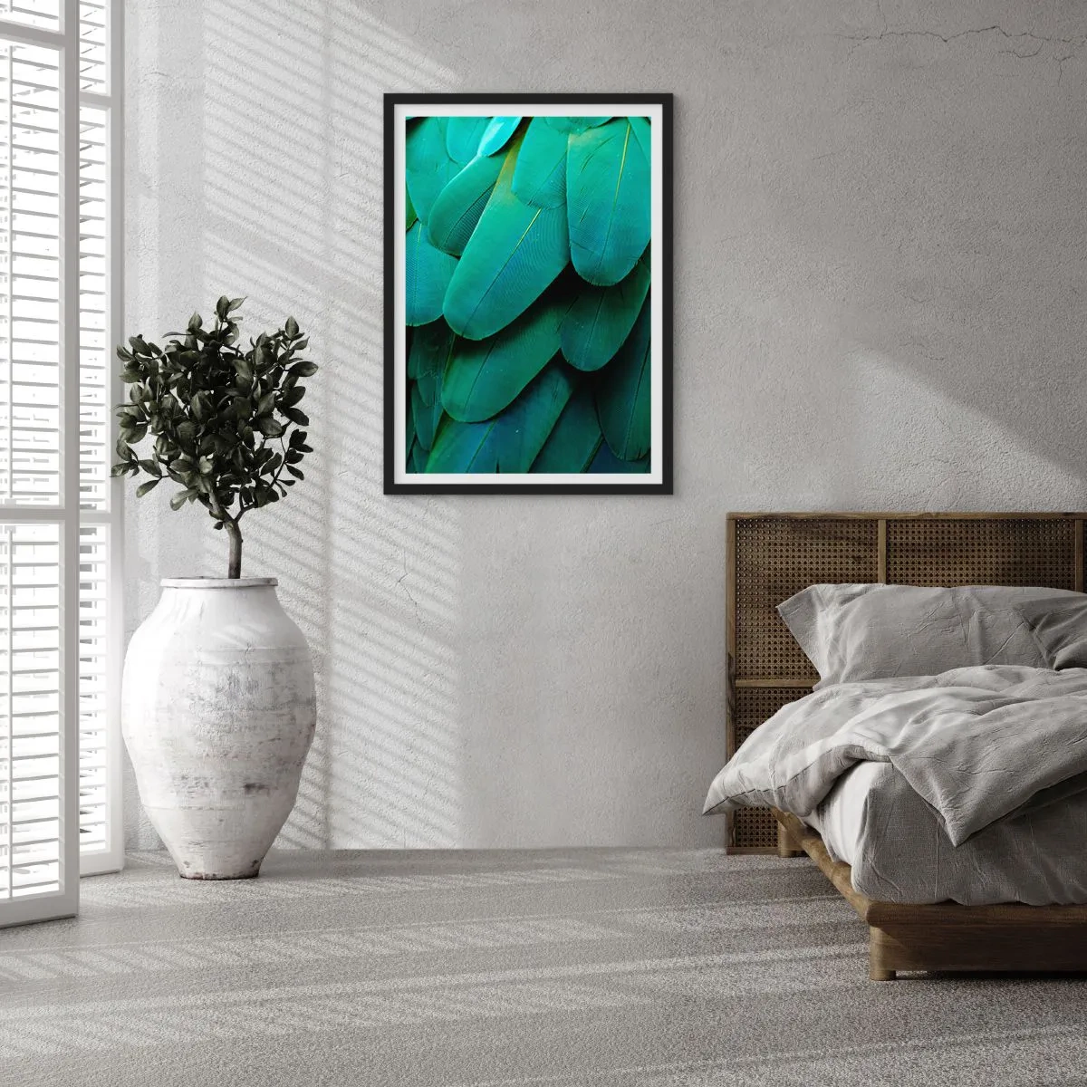 Poszter fehér keretben - Közeli kép egy egzotikus madár zöld tollairól - 50x70cm - A papagájtermészet precizitása - Modern fali dekoráció nappalihoz és hálószobához ARTTOR