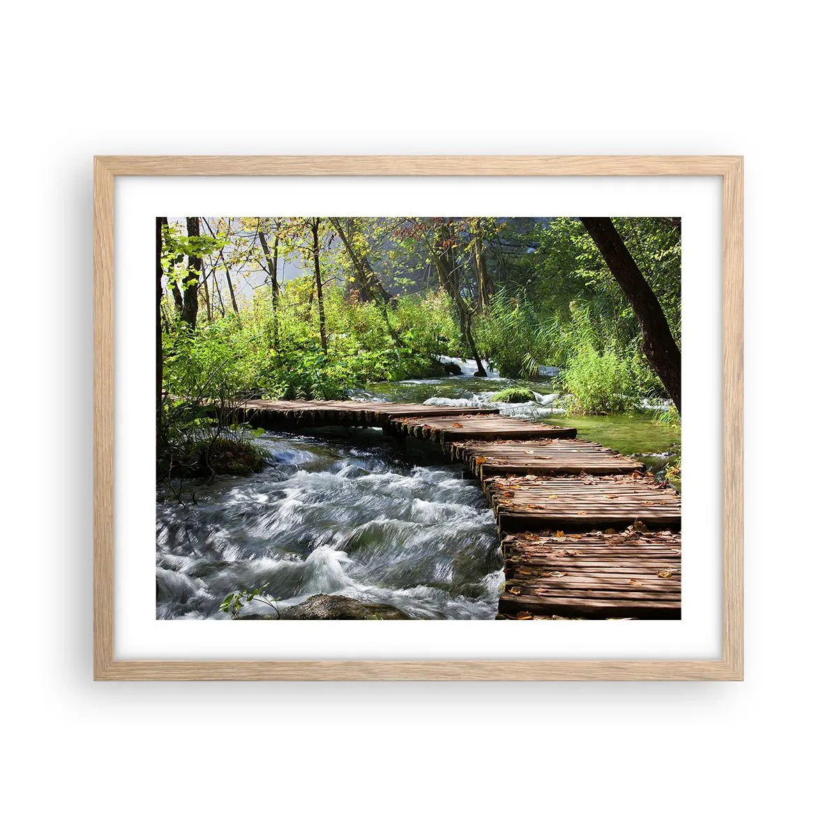 Poszter világos tölgy keretben - A habzó zuhatag felett - 50x40 cm