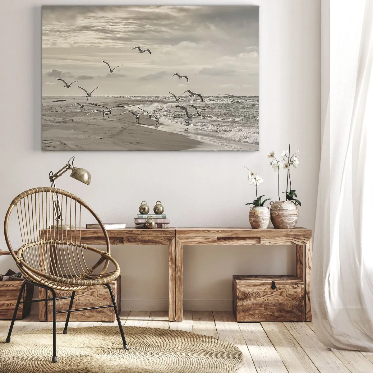 Vászonkép - Egy sirály repülés közben egy tengerparti táj felett - 70x50cm - A tenger hangja, a madarak éneke - Modern fali dekoráció nappalihoz és hálószobához ARTTOR