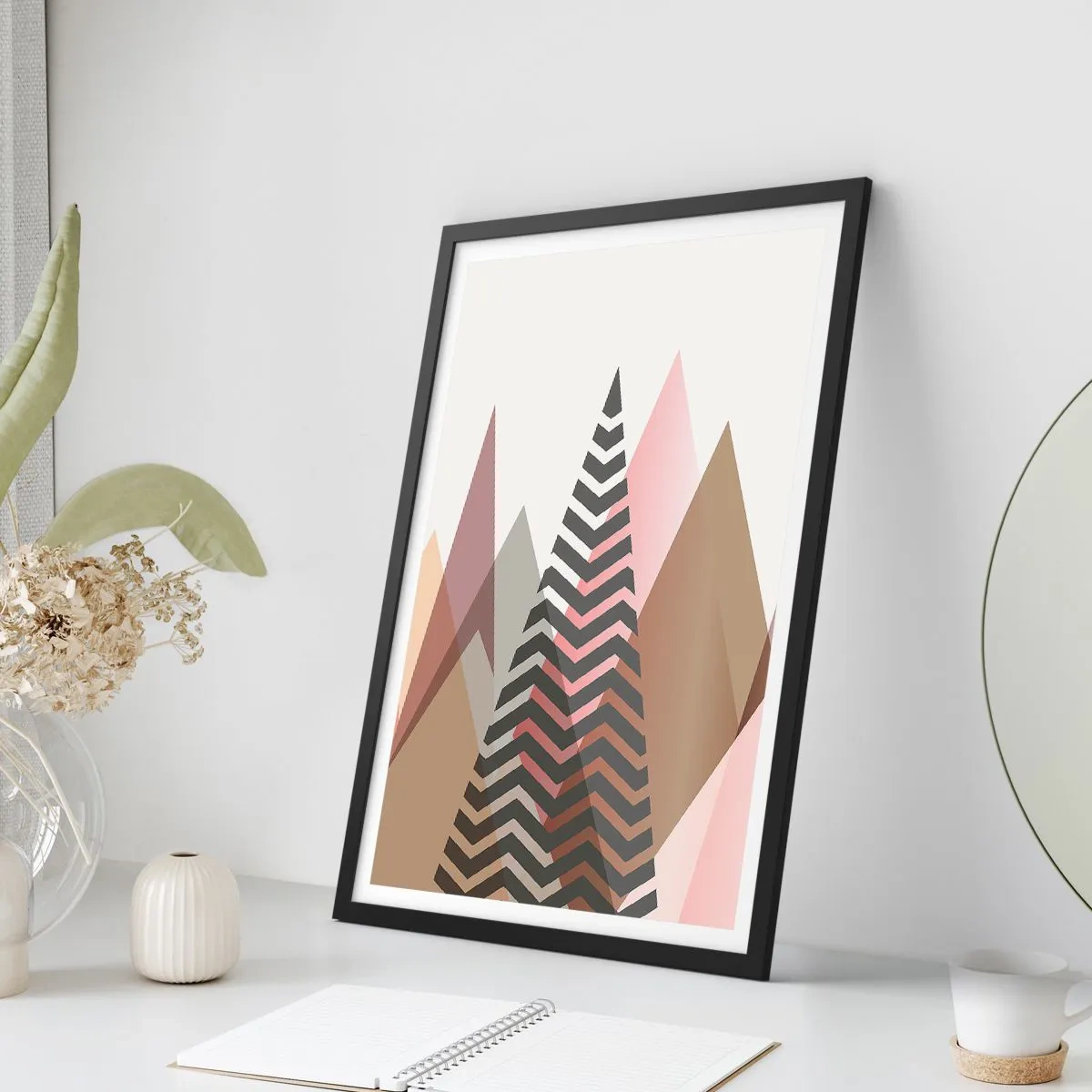 Poszter fehér keretben - Pasztell árnyalatú geometrikus hegyek réteges hatással - 50x70cm - Piramis nézet - Modern fali dekoráció nappalihoz és hálószobához ARTTOR