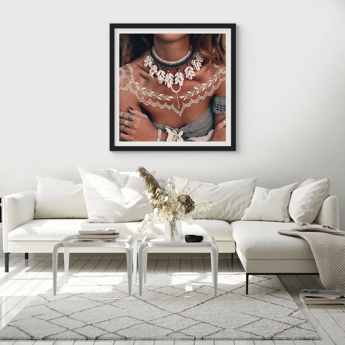 Poszter fehér keretben - Talizmánok, a nőiesség rituáléi - 60x60 cm