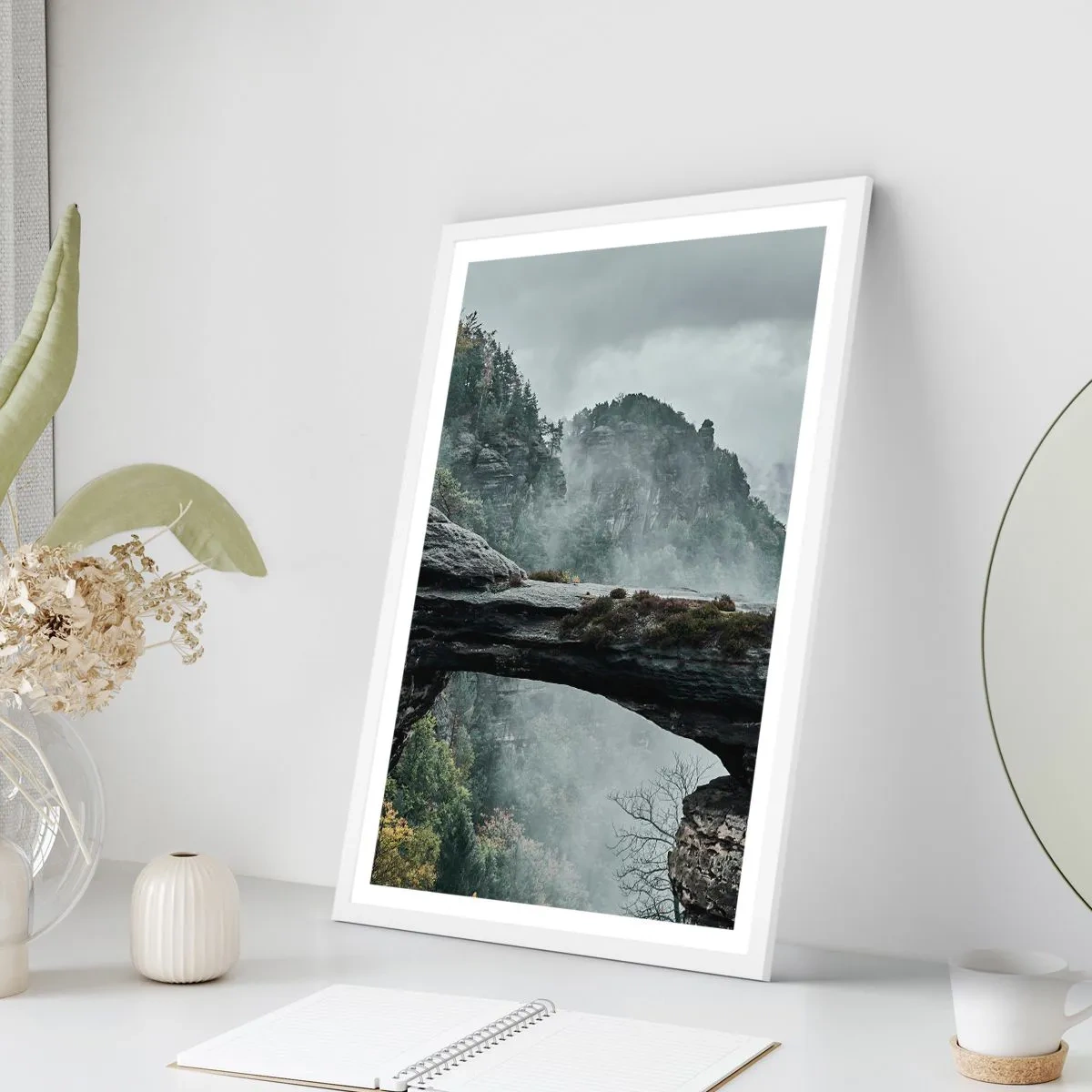 Poszter fekete keretben - A kaland hamarosan kezdődik - 61x91 cm