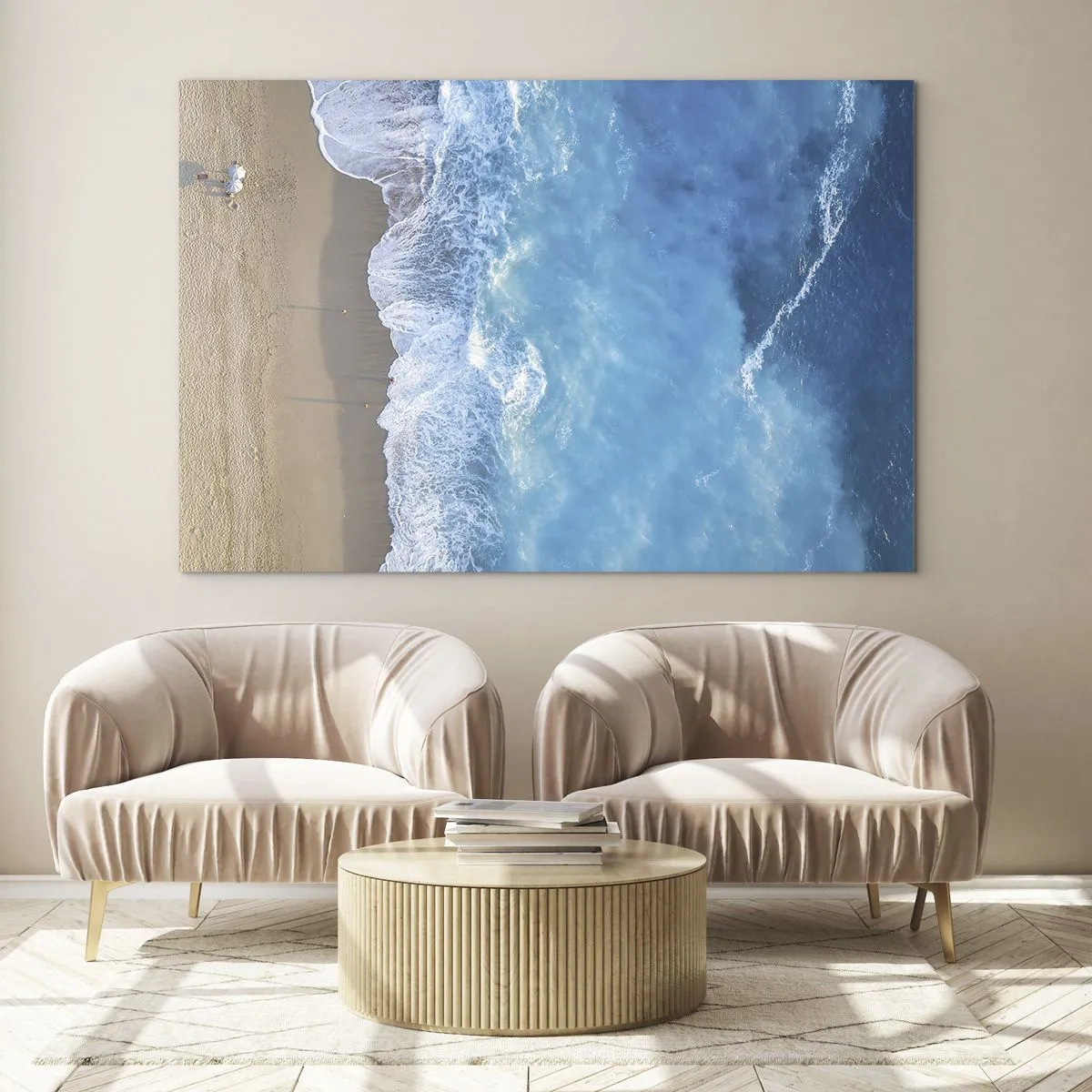 Üveg kép - Légifelvételek a strandról és a hullámzó hullámokról - 70x50cm - A kék ereje - Modern fali dekoráció nappalihoz és hálószobához ARTTOR