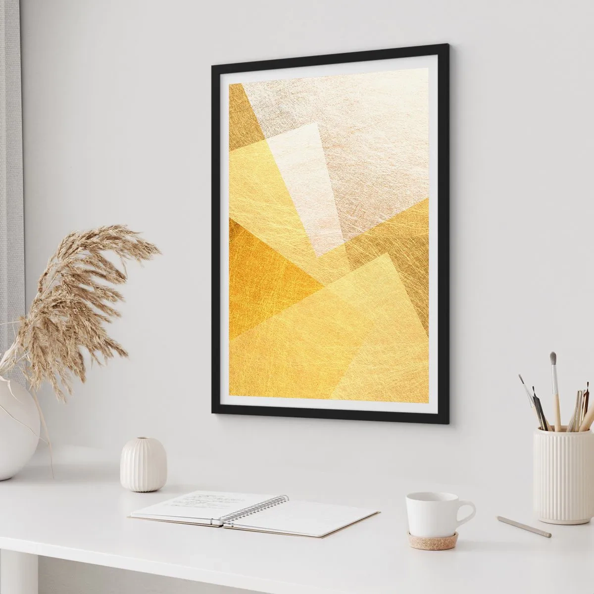 Poszter fehér keretben - Arany geometrikus absztrakció fémes hatással - 50x70cm - A geometria időjárása - Modern fali dekoráció nappalihoz és hálószobához ARTTOR