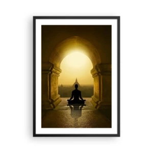 Poszter fehér keretben - Egy alak meditál egy templom ívében a felkelő nap hátterében - 50x70cm - Teljes harmónia - Modern fali dekoráció nappalihoz és hálószobához ARTTOR