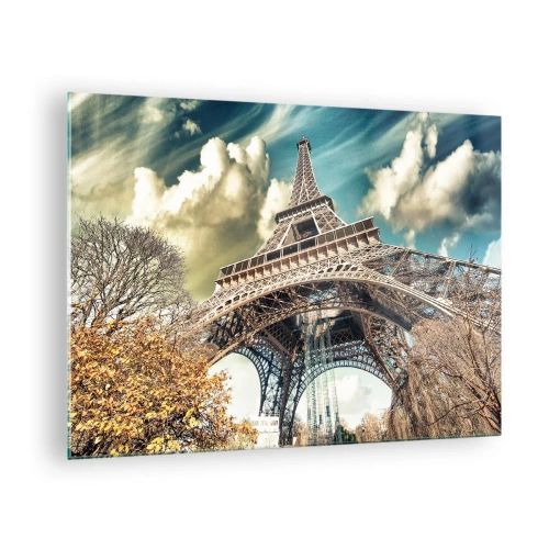 Üveg kép - Az Eiffel-torony őszi tájban, dinamikus égbolt előtt - 70x50cm - Ősszel pedig Párizsban... - Modern fali dekoráció nappalihoz és hálószobához ARTTOR