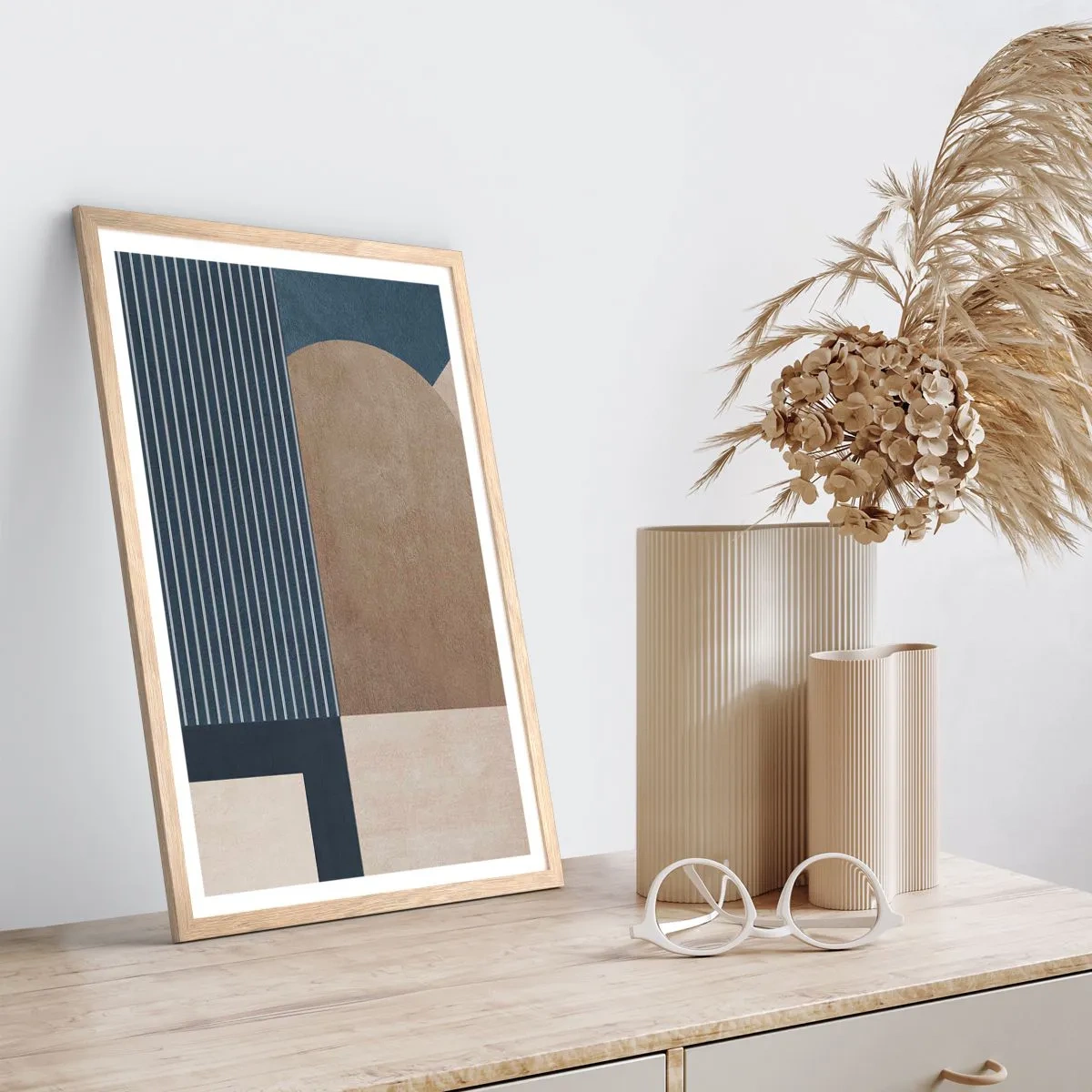 Poszter világos tölgy keretben - Az egyszerűség és a kerekség kompozíciója - 70x100 cm