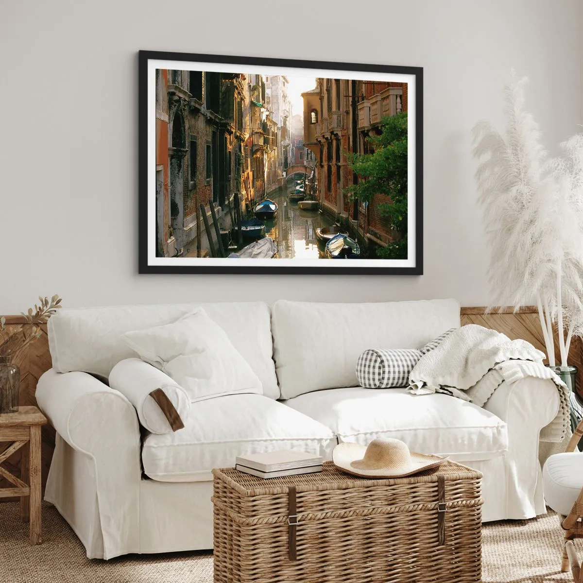 Poszter fehér keretben - Egy velencei sikátorban - 91x61 cm