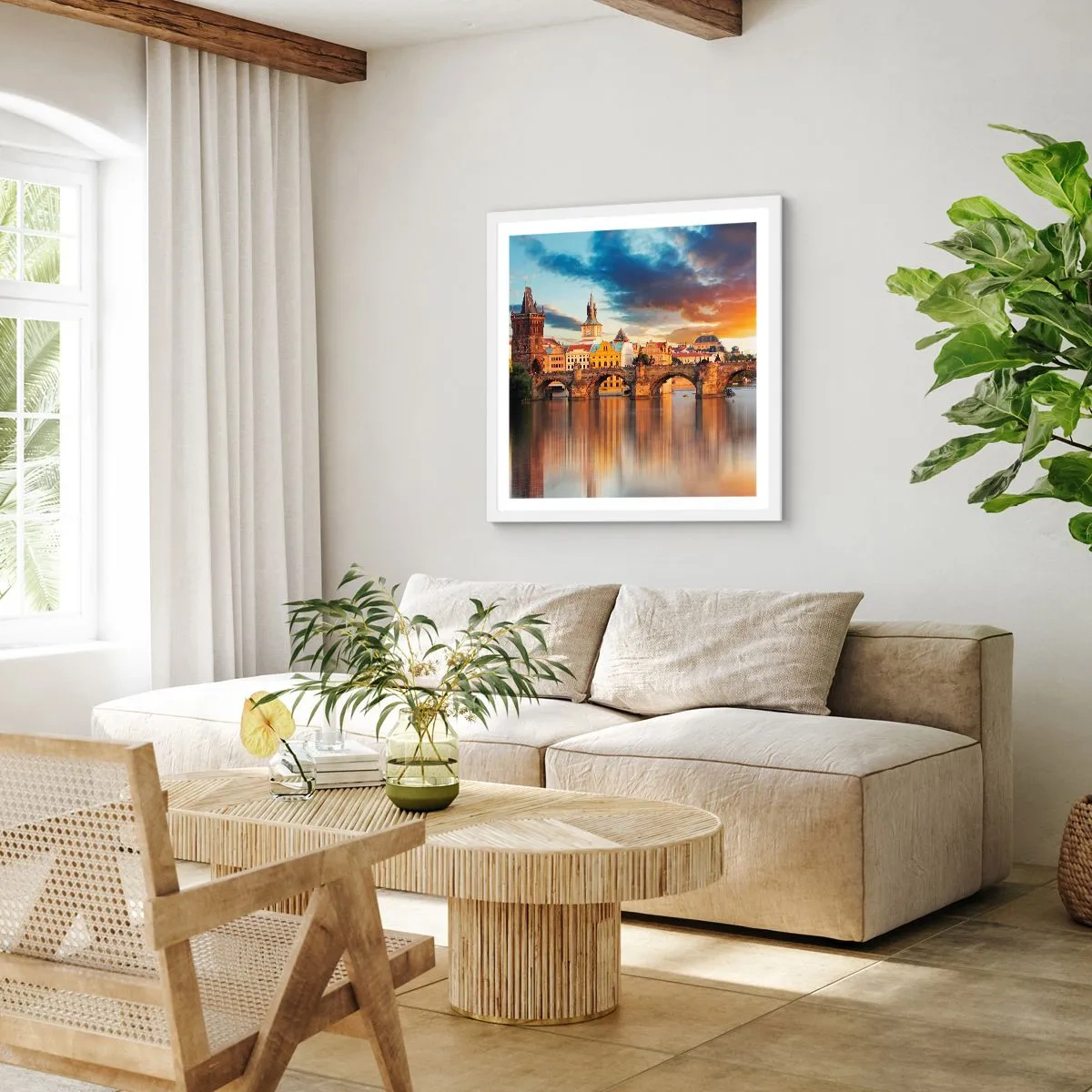 Poszter fekete keretben - Évszázadok óta gyönyörű - 60x60 cm