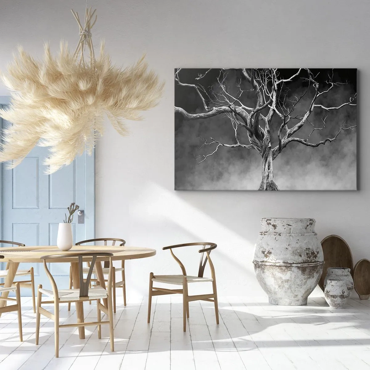 Vászonkép - Egy száraz fa fekete-fehérben a ködben - 70x50cm - Ősi és szent - Modern fali dekoráció nappalihoz és hálószobához ARTTOR