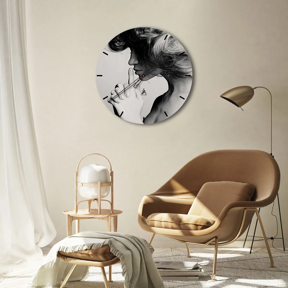 Falióra, Óra - Magára hallgatva - 30x30 cm