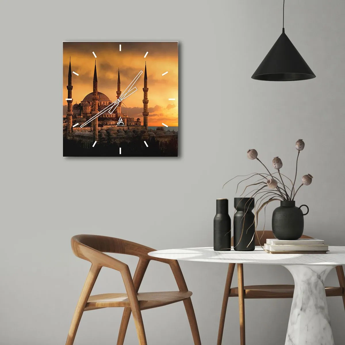 Falióra, Óra - Isten hatalmas - 40x40 cm