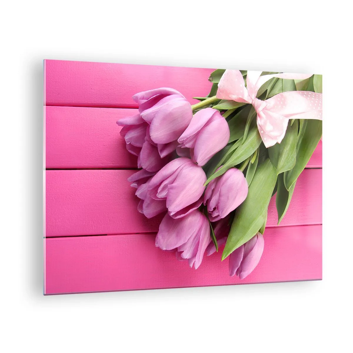 Üveg kép - Egy csokor rózsaszín tulipán fából készült háttéren - 70x50cm - Pont Neked - Modern fali dekoráció nappalihoz és hálószobához ARTTOR