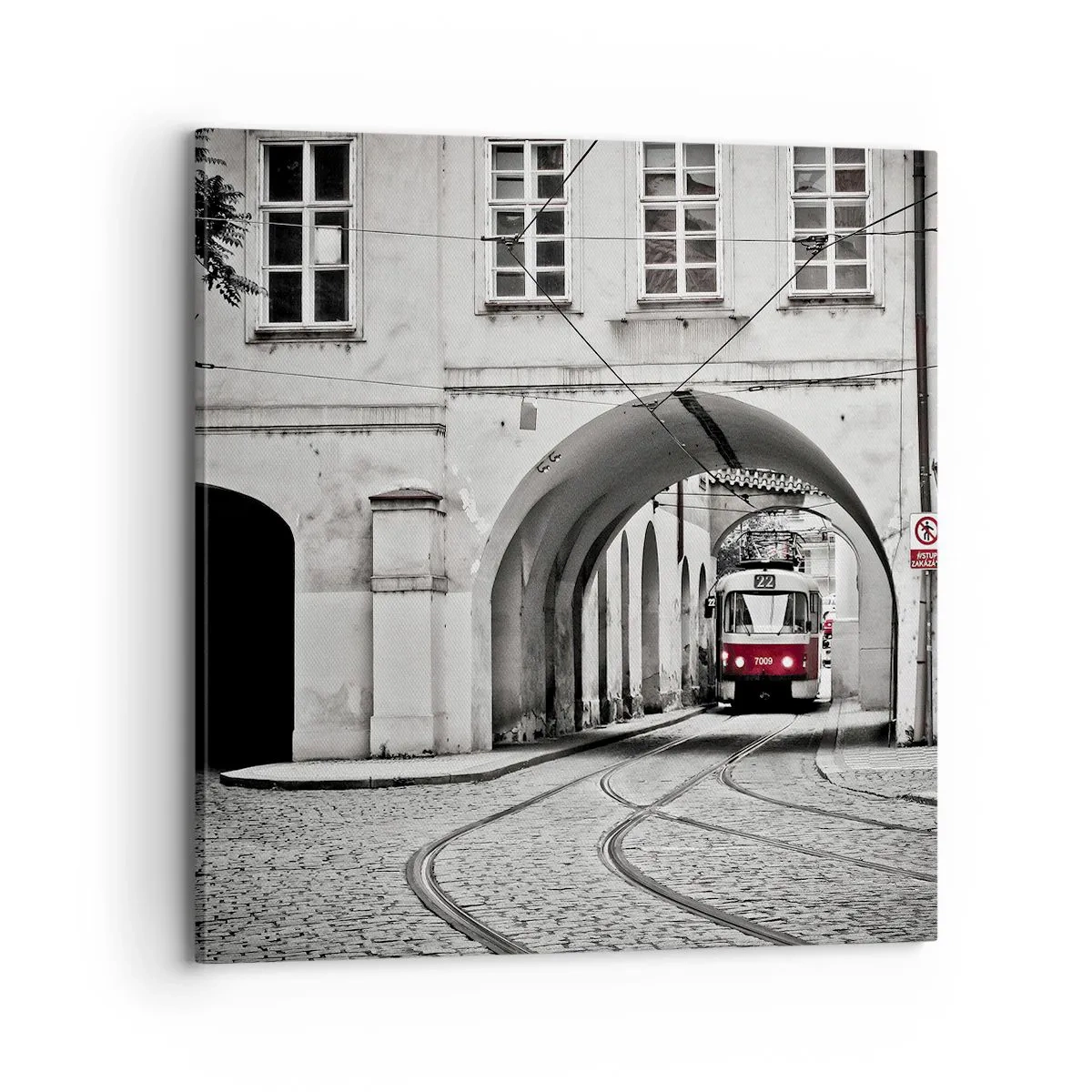 Vászonkép - A város labirintusán keresztül - 70x70 cm