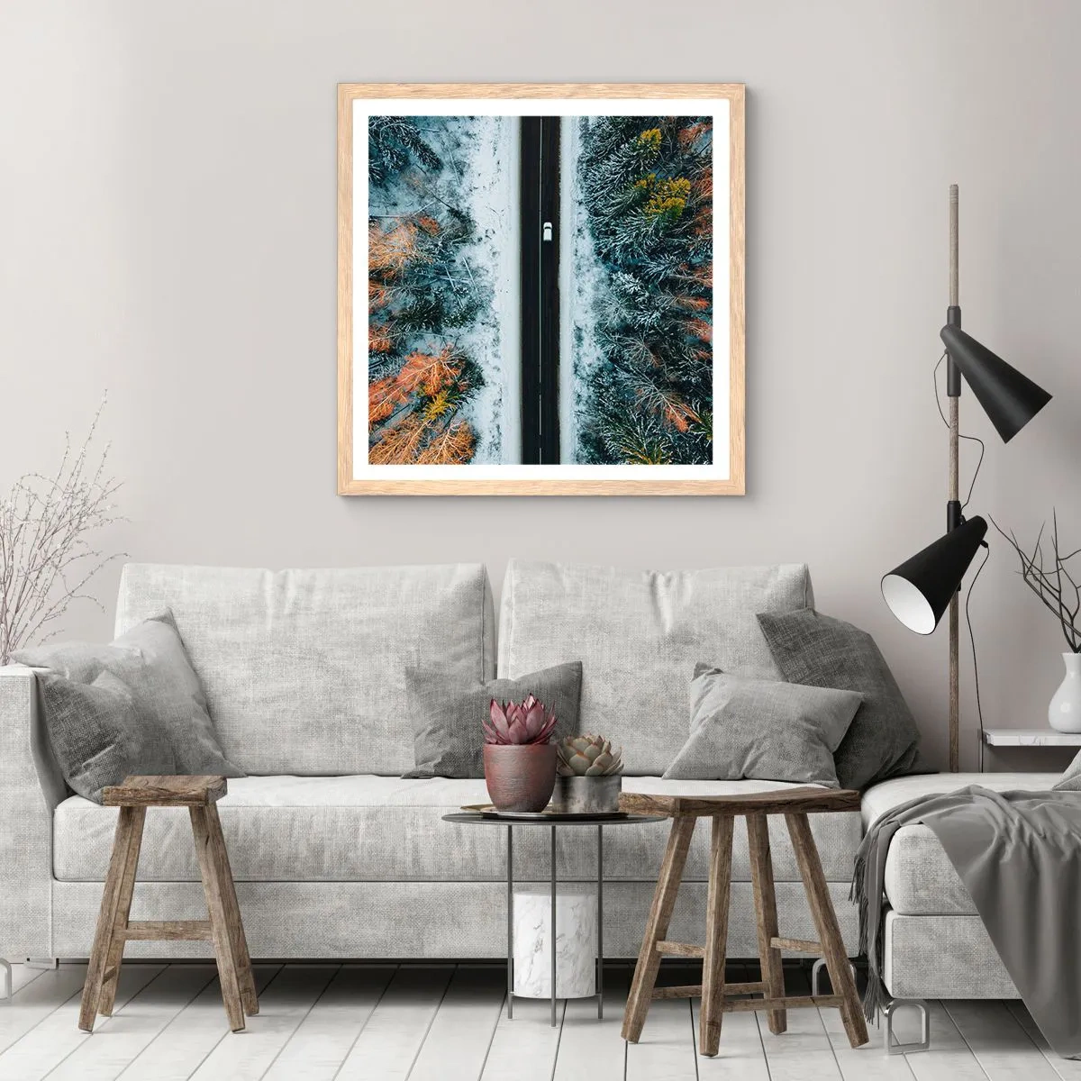 Poszter világos tölgy keretben - Átvágni a téli erdőn - 40x40 cm