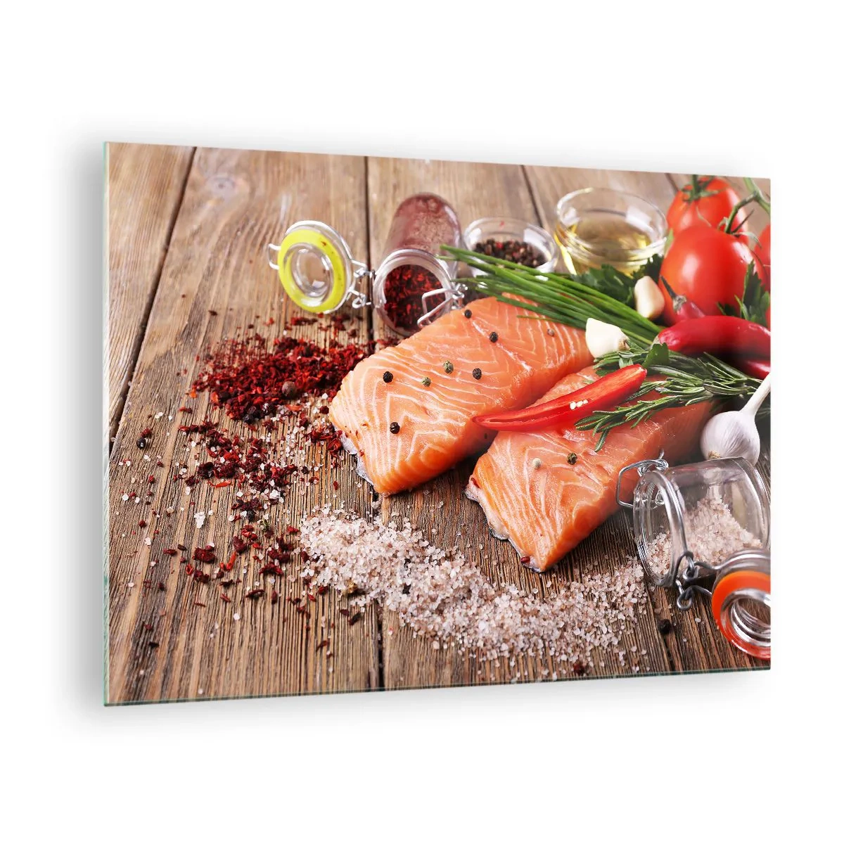 Üveg kép - Lazacfilé fűszerekkel egy fa konyhapulton - 70x50cm - Norvég kaland a konyhában - Modern fali dekoráció nappalihoz és hálószobához ARTTOR
