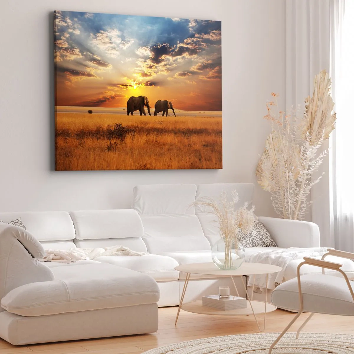 Vászonkép - Elefántok a szavannán naplementekor - 70x50cm - Családi séta - Modern fali dekoráció nappalihoz és hálószobához ARTTOR