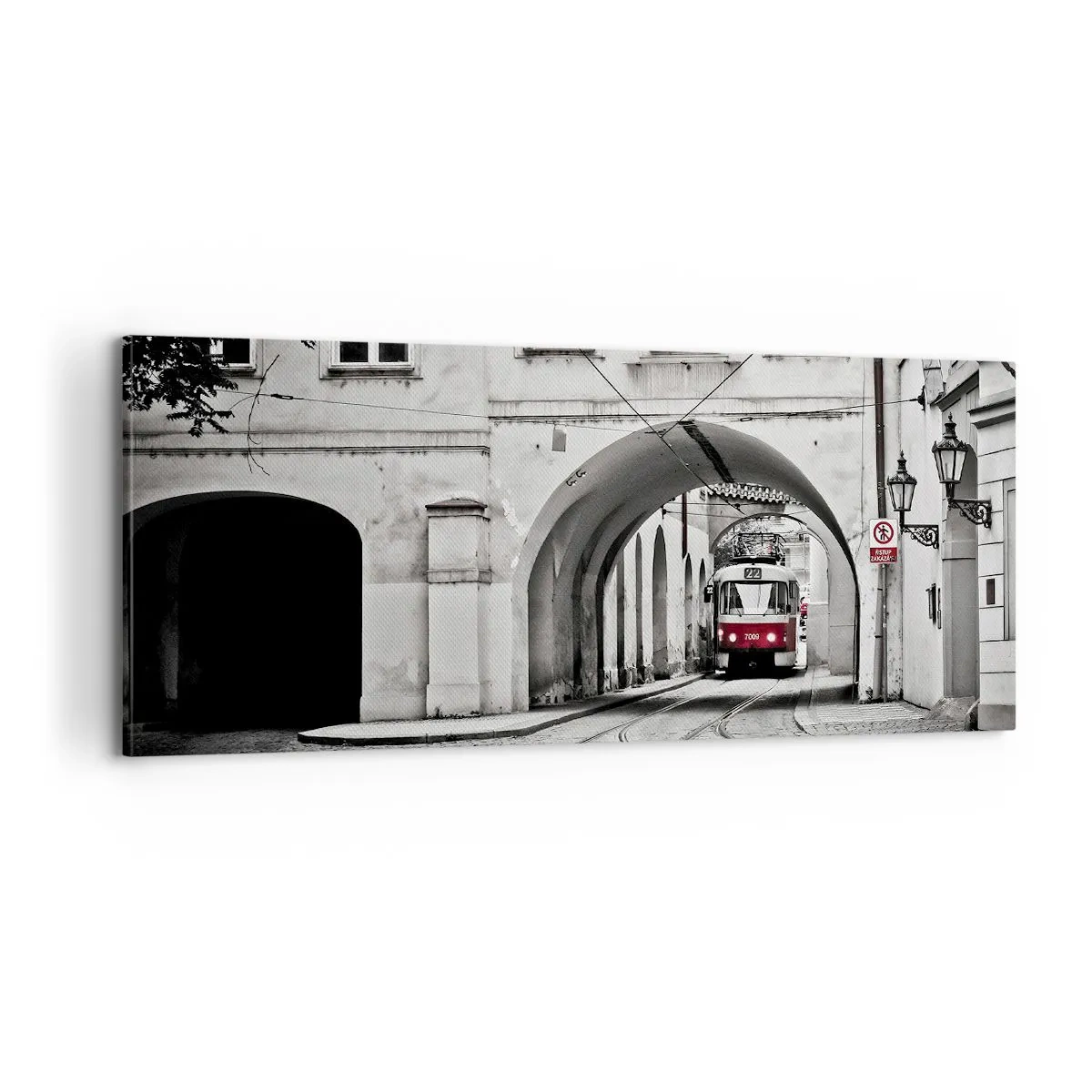 Vászonkép - A város labirintusán keresztül - 100x40 cm