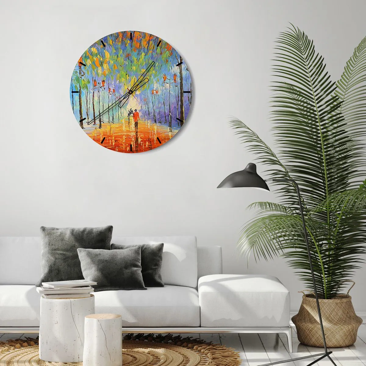 Falióra, Óra - Egy színes sugárút fákkal és egy távolban sétáló személlyel - 30x30cm - Eső éjszakai dala - Modern fali dekoráció nappalihoz, konyhához és hálószobához ARTTOR